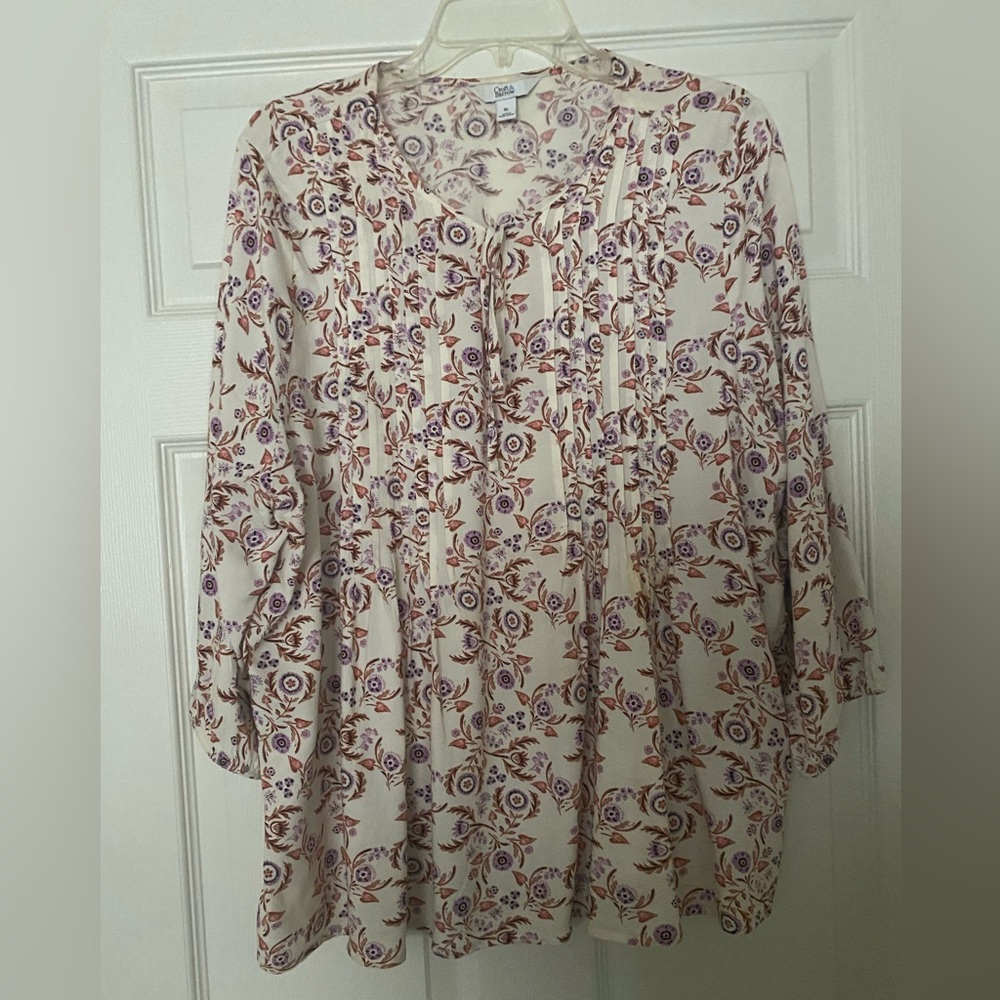 Croft & Barrow Women’s Paisley Print Blouse. Front Stitching. Size XL